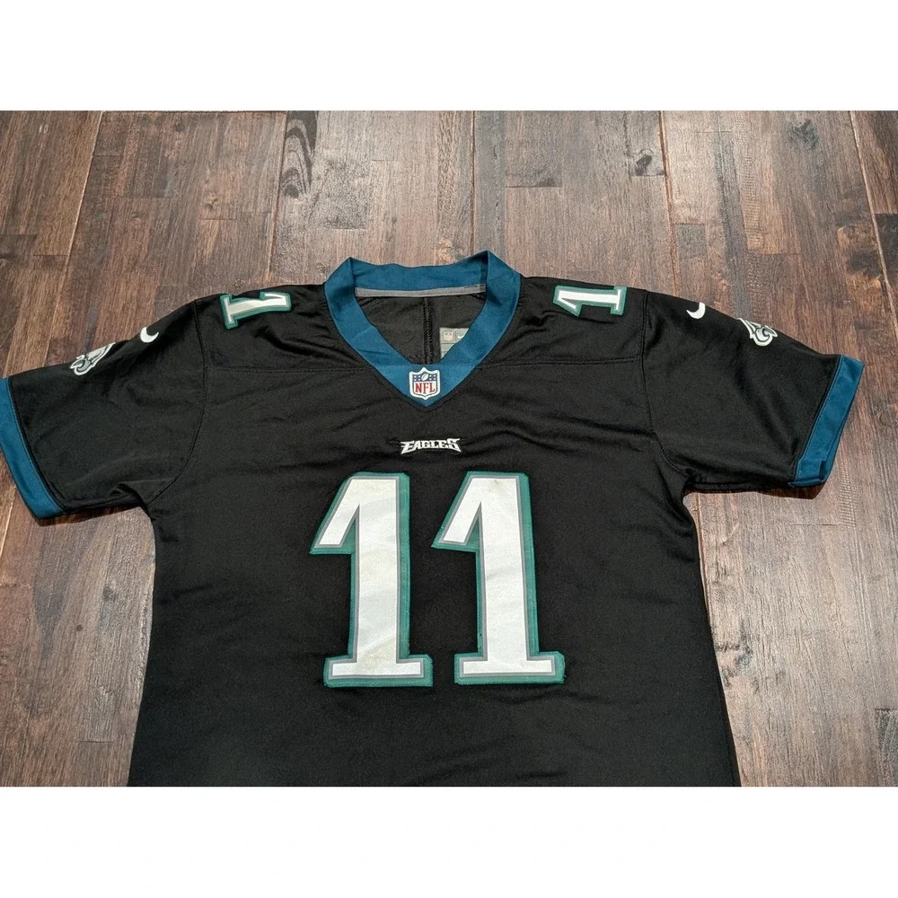 Philadelphia Eagles Football Jersey Youth Large Black NFL Nike Wentz 11 On Field
